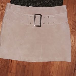 NWOT Sz 12  Genuine Suede Mini MODA Int'l for Victoria's Secret catalog